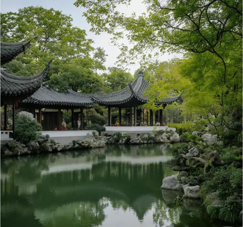 鞍山初夏餐饮有限公司